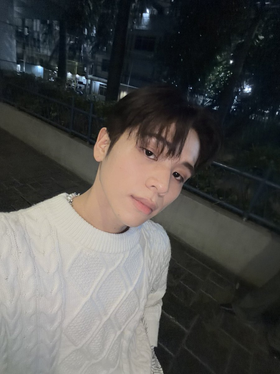 HORI7ON member tweet media