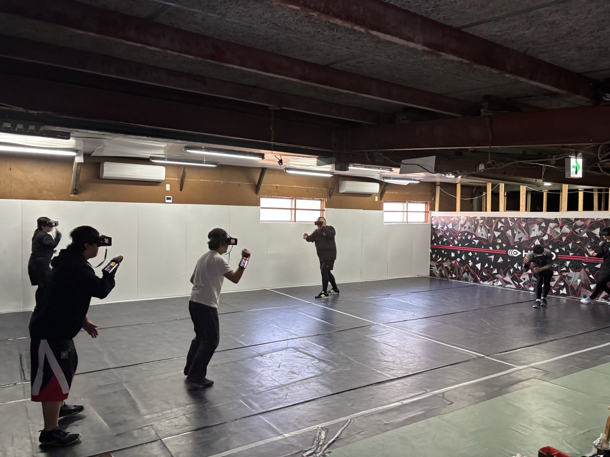 戦犯王 ゲリル tweet media