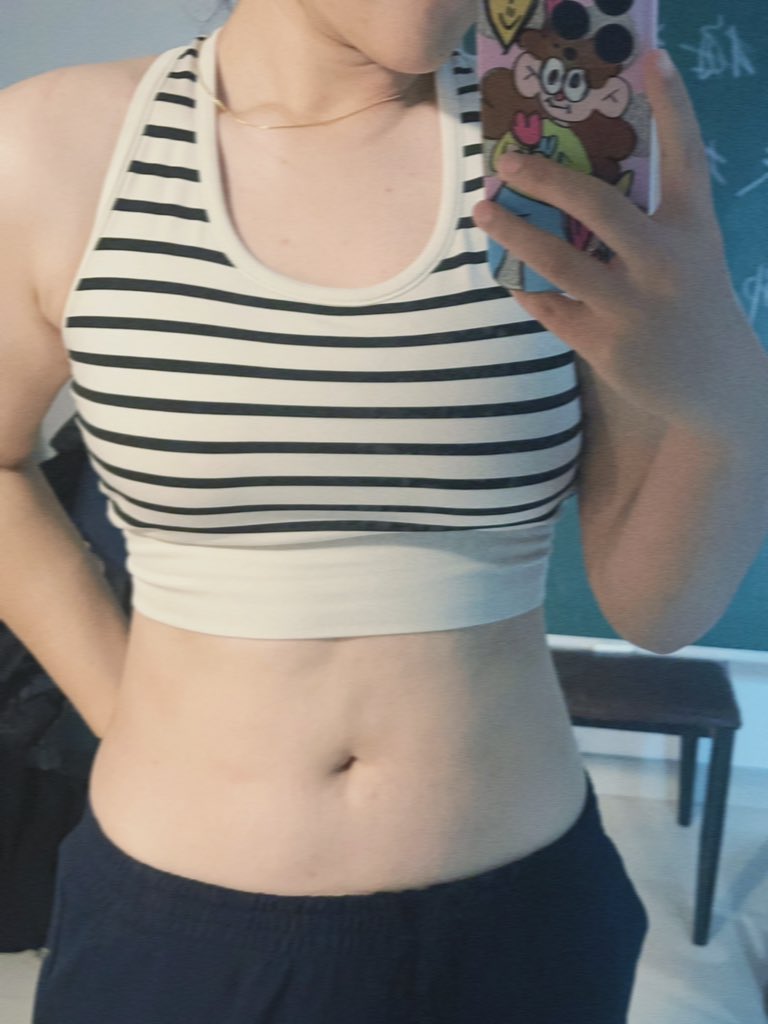 云烟深处藏毒香 tweet media