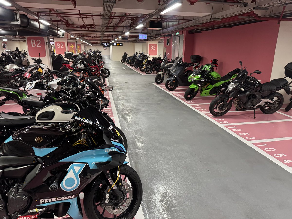 Huaissy_VRC tweet media