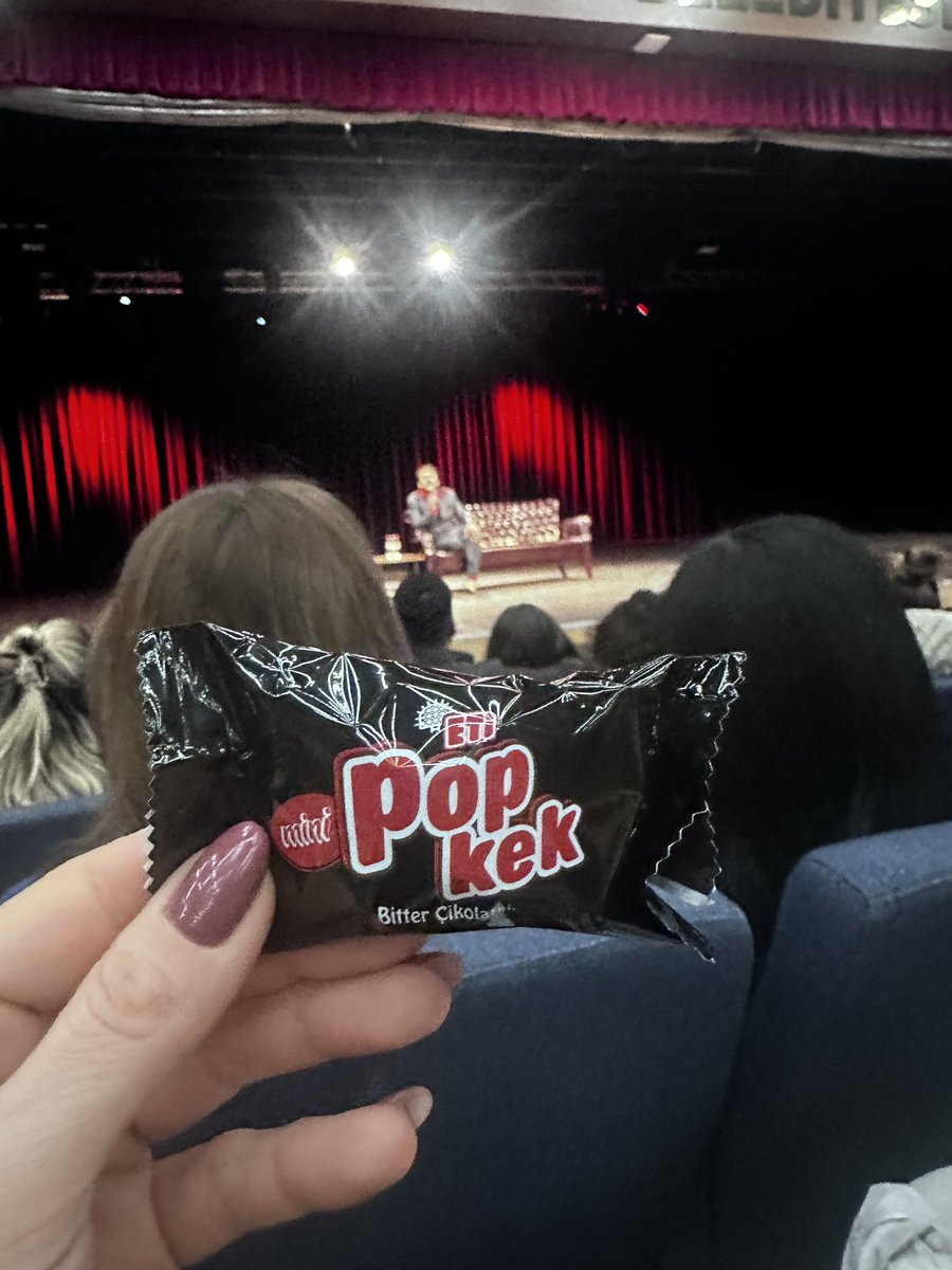 Zehra 🦢 tweet media