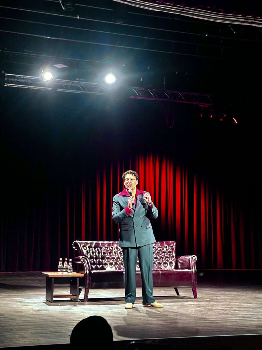 Zehra 🦢 tweet media