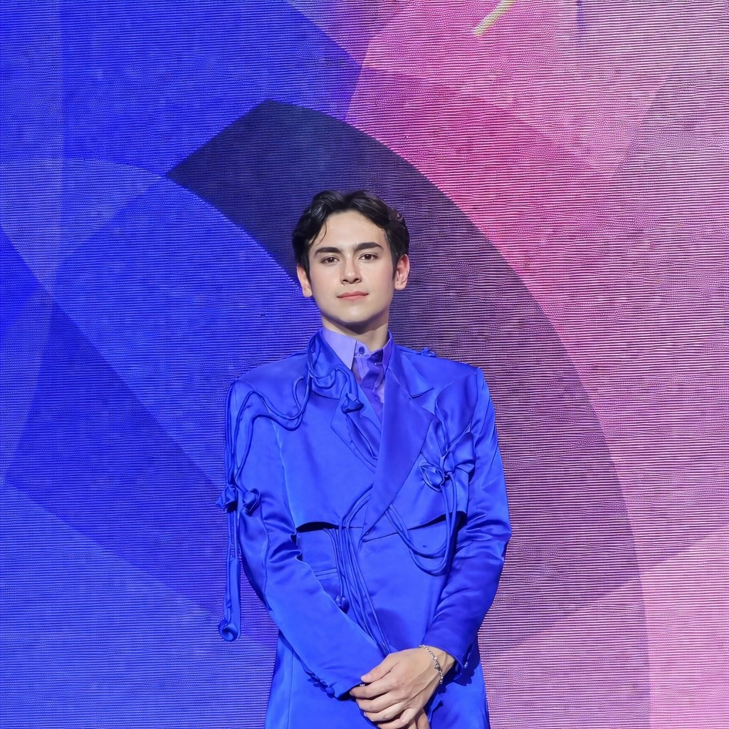 keiwaiii's tweet photo. literal na "prince ng taguig" holy face card

NASAAN SI HEATH https://t.co/yHkyQ4N9FY