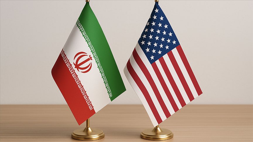 Şimdi anlaşılıyorki ABD-İran nükleer görüşmeleri Hameny’i öldürme planının bir parçasıydı.

Umman aracılığı ile gönderilen teklifler İranlı yetkililer tarafından Hamaney’in katılımıyla karara bağlanırken istihbarat alındı ve  suikast düzenlendi.

Tümü bir planın parçası olan