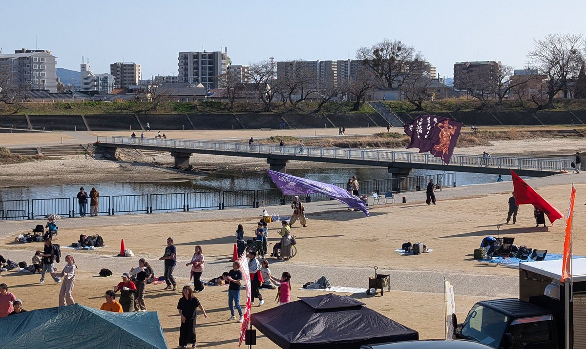 723natsubon's tweet photo. #あんたもどーだん はずかしがらんとおどらんかん〜50曲踊るOKAZAKI🏯〜
いよいよ岡崎によさこいのために来ました、いよいよ←
#DODAN https://t.co/ajwLDPuiie