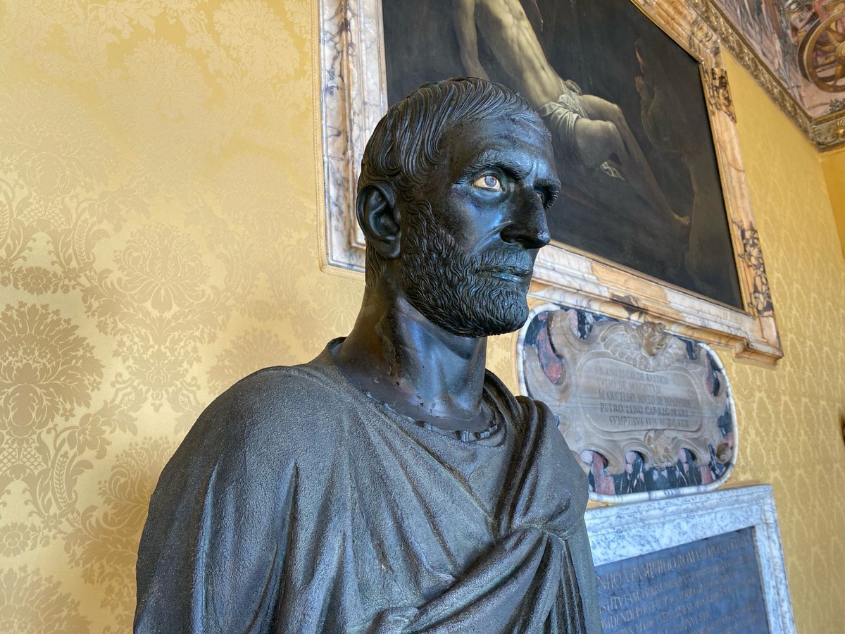 Romethegreatbe1's tweet photo. 1/3 ingresso gratuito ai #MuseiCapitolini #DomenicaAlMuseo
Da non perdere:
Marco Aurelio 👉 https://t.co/d5KoZNZMju
Bruto Capitolino 👉 https://t.co/J4YBns0vQk
Caravaggio 👉 https://t.co/3C6G5sDejp
Costantino 👉 https://t.co/km7RdosDf2
Galata Morente 👉 https://t.co/GABW88tOV2 https://t.co/IoQcokLPjr