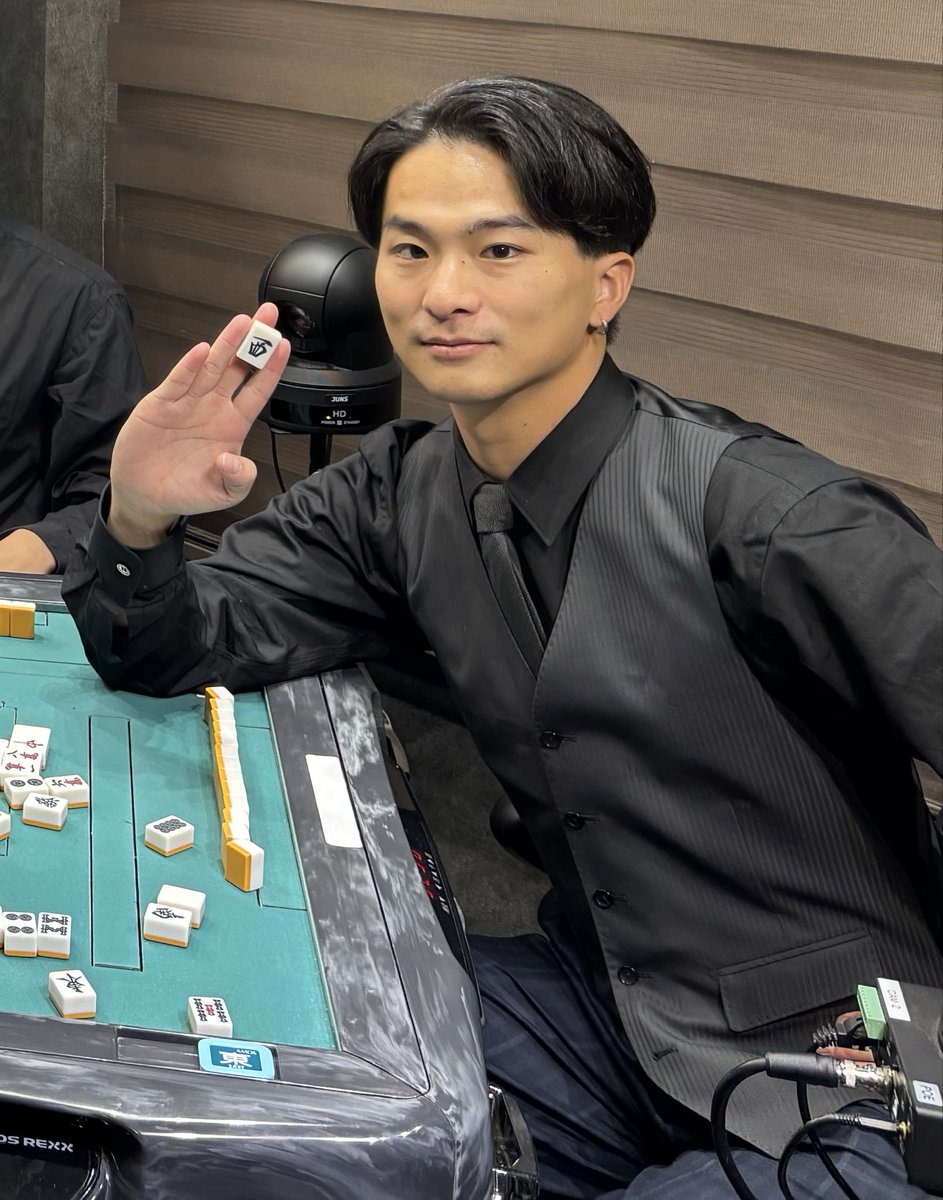 nisya_npm's tweet photo. 第25期日本プロ麻雀協会プロテストにて正規合格の判定を頂きました、
西村　歩(にしむら　あゆむ)
と申します！
とっても頑張ります！
#日本プロ麻雀協会 
#npm https://t.co/yktmlodOP3