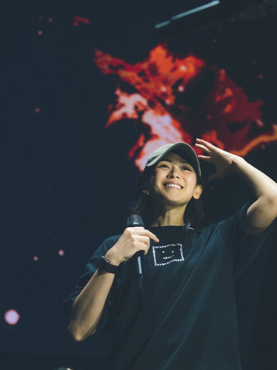 23 years of showing us that strength can be gentle and that greatness can stay humble. Your light keeps reaching people in ways you may never fully know.

#HappyAnniversarySarahG