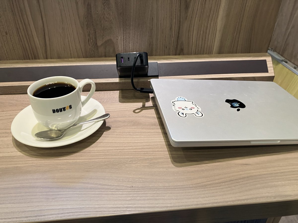 johnsmith tweet media