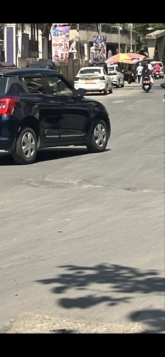 macwan_ankit's tweet photo. @mybmcWardPN @mybmc @Yogeshsagar09 @Dev_Fadnavis @CMOMaharashtra @mieknathshinde @BmcCommissioner multiple potholes right outside Billabong school. Jankalyan nagar Malad https://t.co/yA9J9Tev4H’s a serious safety hazard. URGENT ACTION NEEDED. https://t.co/hYIKVfWMXN