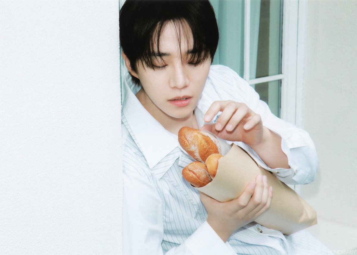 2026 <Stunning Us>
Random Photo ⑦