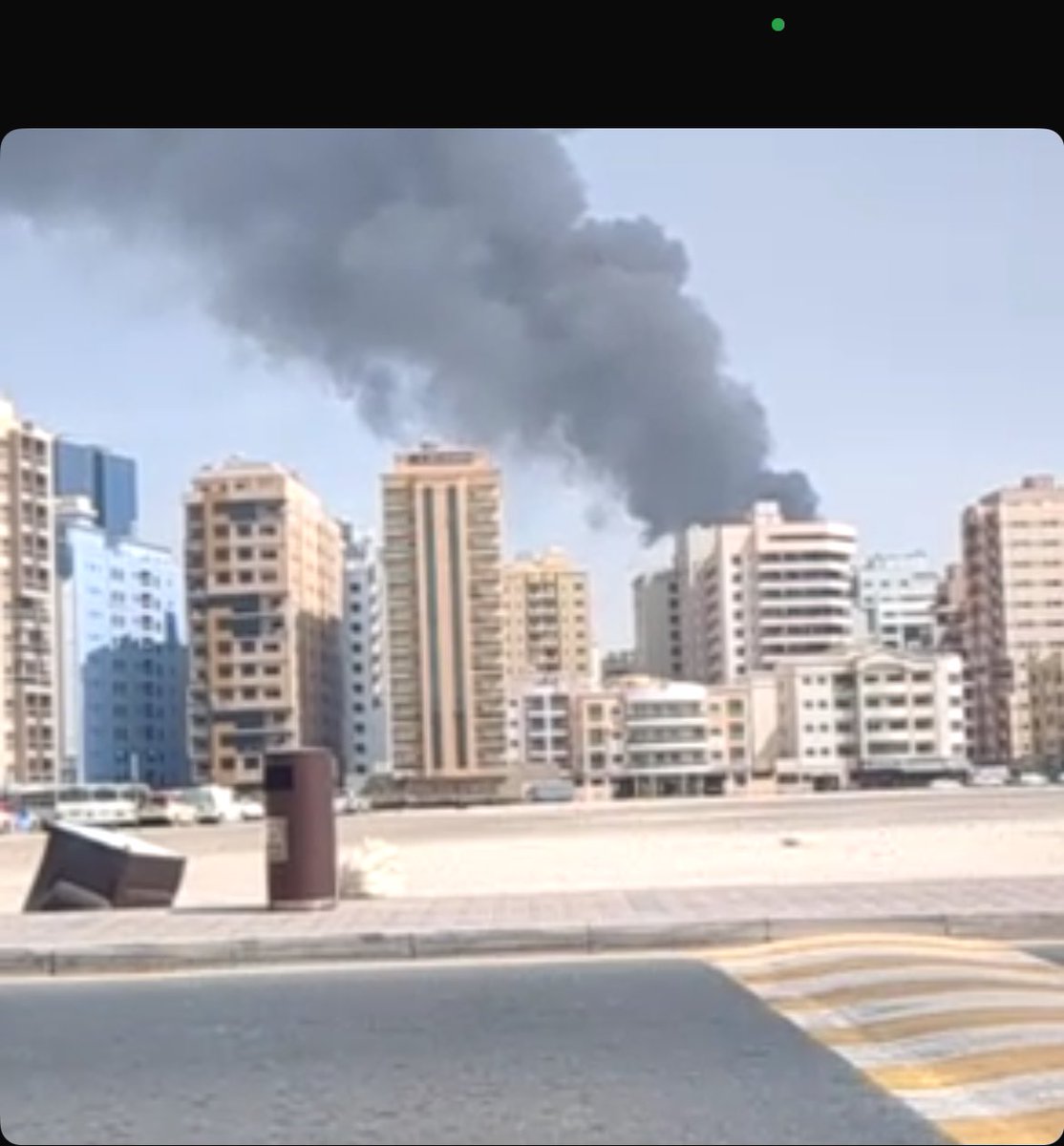 VivSpeaks_'s tweet image. #dubai #airattack #dubaiattack #Iran