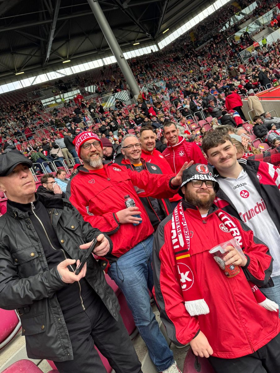 Die Roten Teufel UK (1.FC Kaiserslautern Fanclub) tweet media