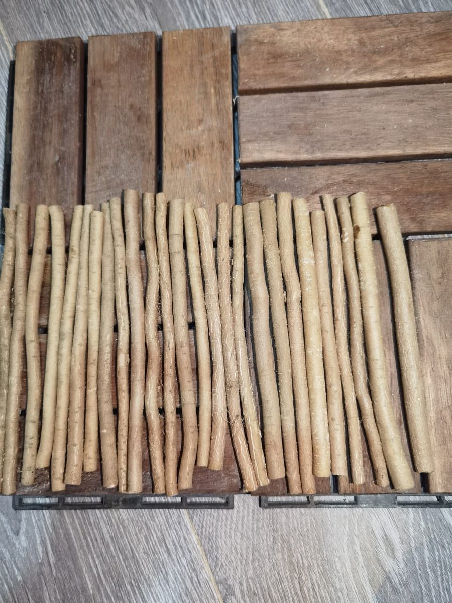 متجر ابو حنش للسواك tweet media