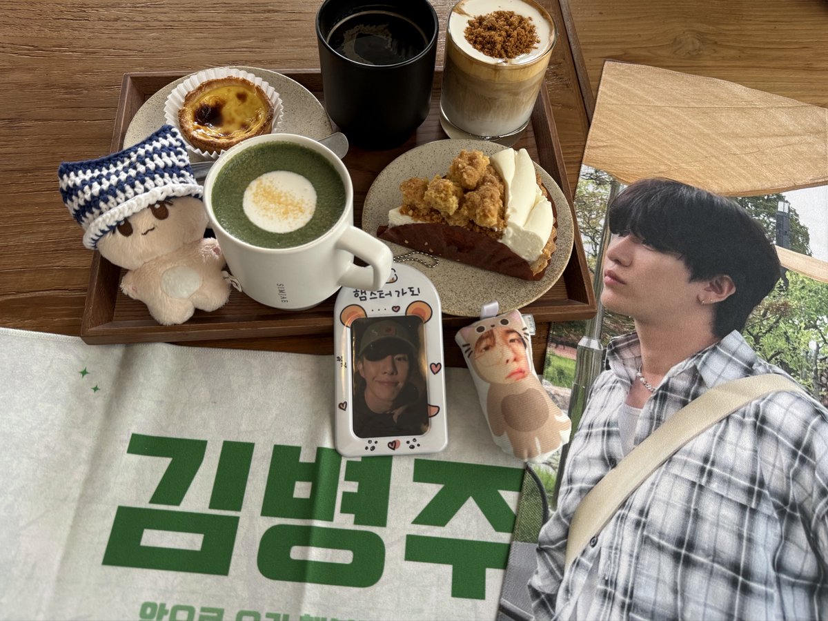 jooya9401's tweet photo. 빵둥모임🍞✨ https://t.co/N1vSQEIOoB