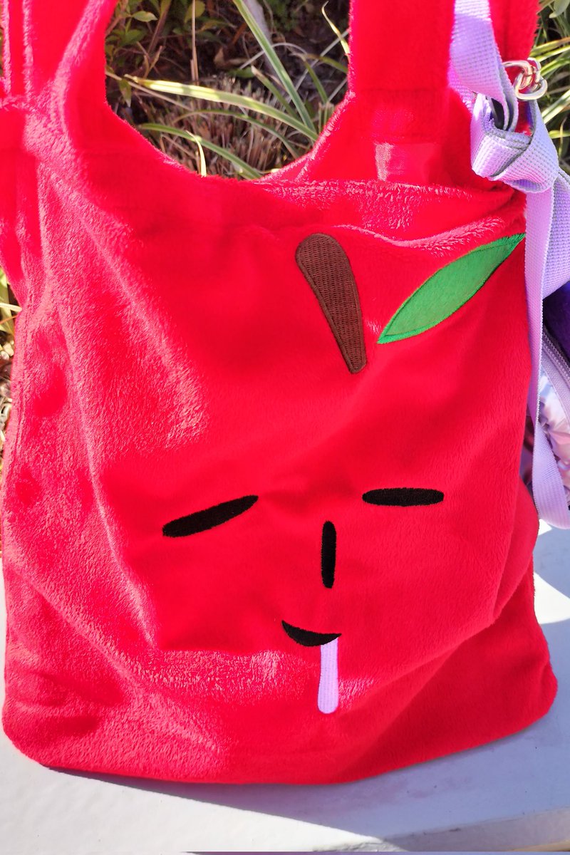 ｱｯﾌﾟﾙﾃｨｰ🍎 tweet media