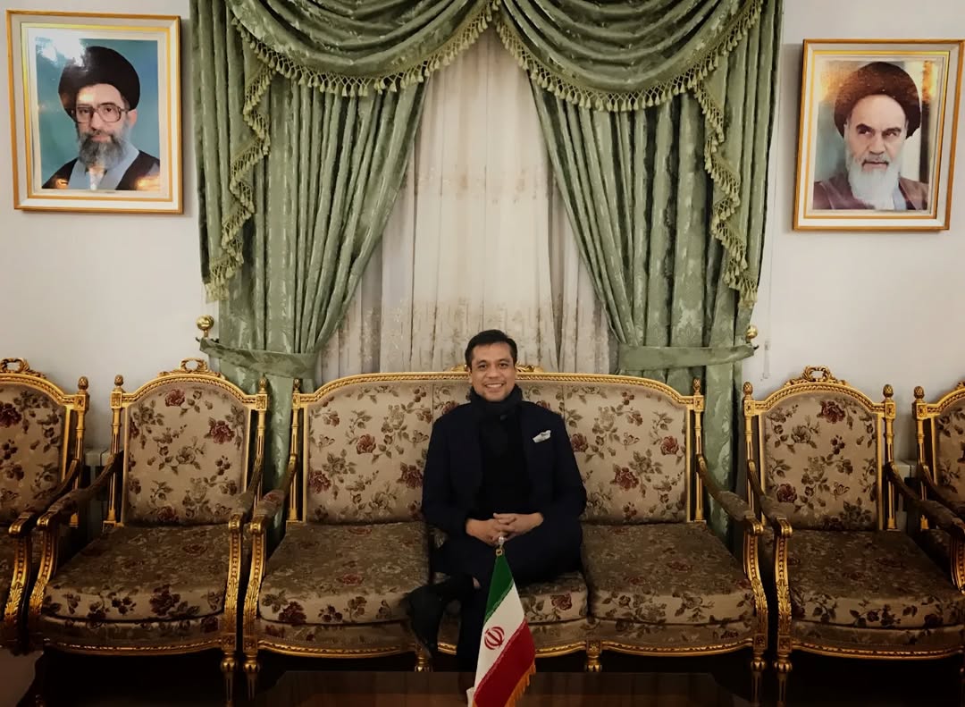 Cyril Raoul Hakim tweet media