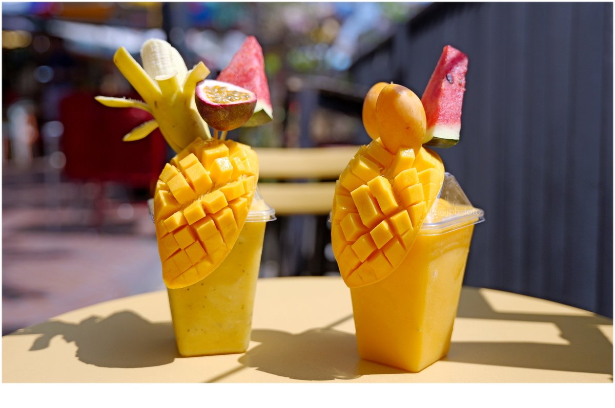 jpb_foto's tweet image. Worth the shot #MangoSmoothie #MangoMadness #tikkysmoothie