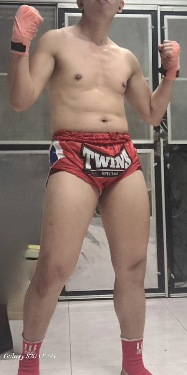 Orioz8965 tweet media