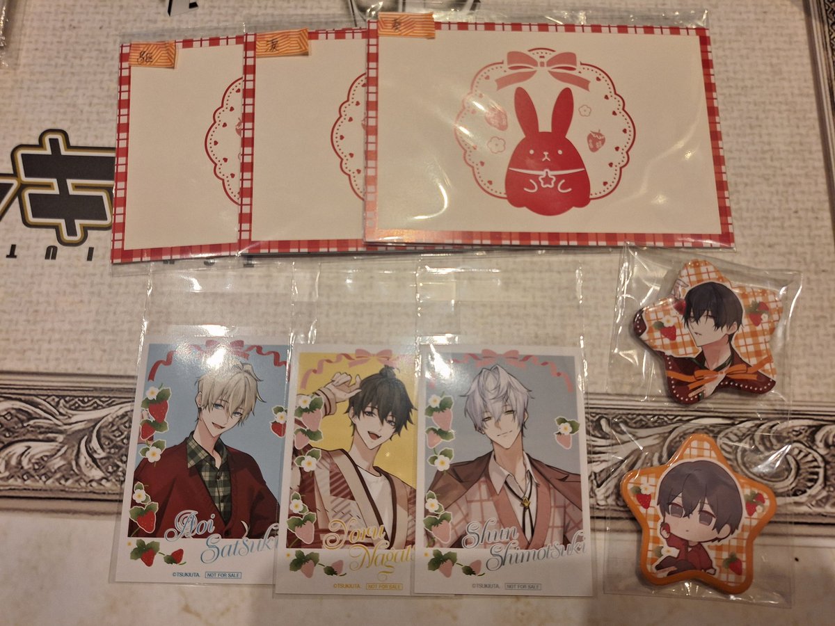 ツキウタ。東京タワー Berryfulmoon Tower 譲渡缶バッジ 新ミニ