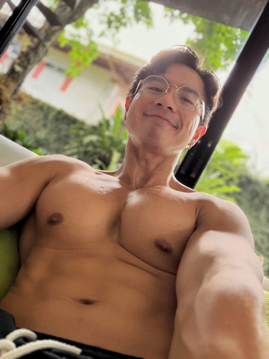 Paolo Buenviaje tweet media