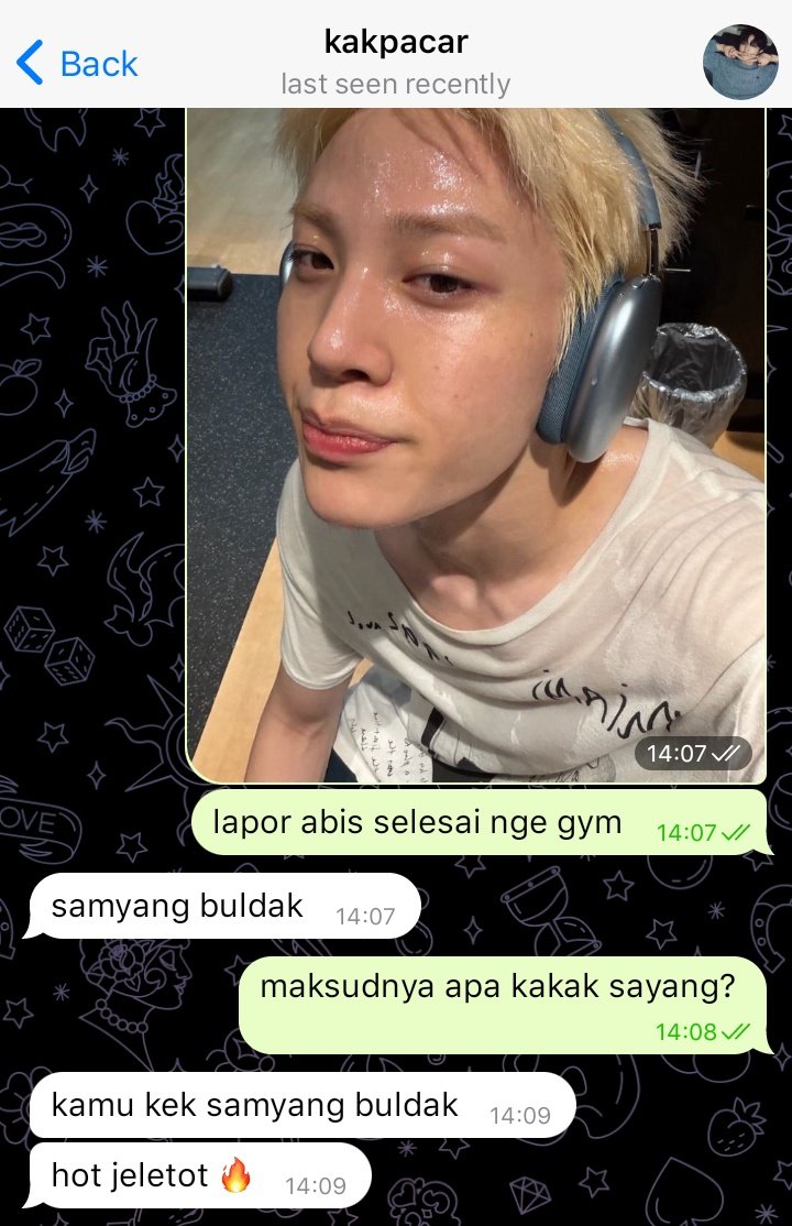 resourcefus's tweet photo. hwanwoo one tweet au https://t.co/FDjIc2qnpc
