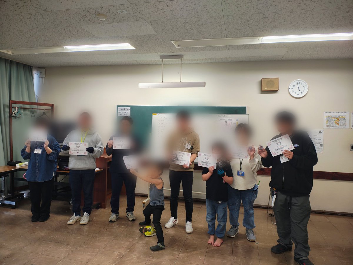 miyauchisan's tweet image. 今日は #BGS
昨日、調子が良かったタイガが覚醒？
TETSUさんを従えて🏆
ママもユーマさんと入賞👍
私は一生懸命練習した左回転が全く🙅
もう触りません！

主催のユウさん、参加した方々ありがとうございました😊