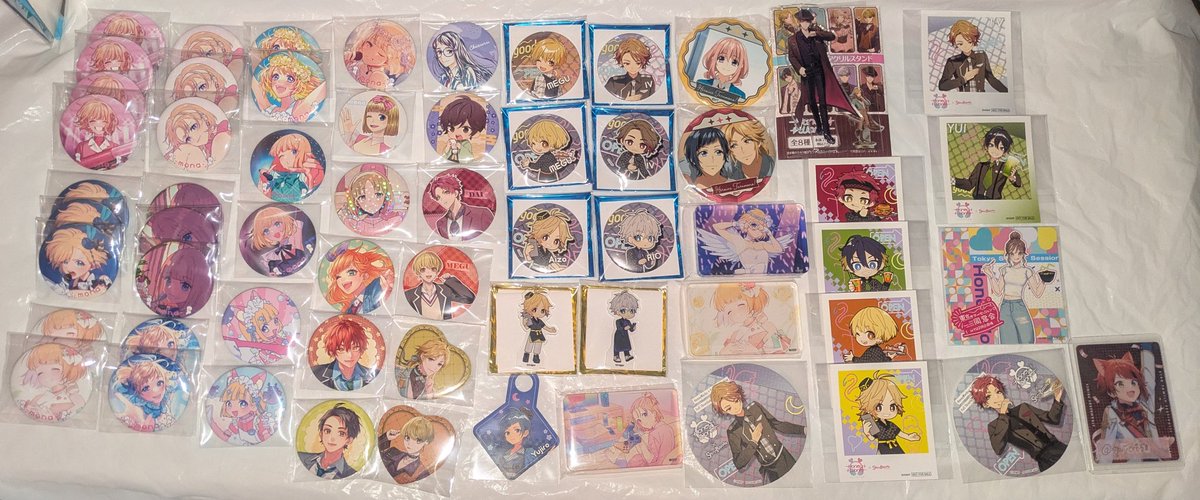 spri3452's tweet photo. HoneyWorks グッズ 交換 買収 譲渡
缶バッジ ヴァイス コースター  チェキ ラウンドワン POPUP ワンマン スイパラ くじ ファミマ ツリビレ

譲)画像の物
求)同異種mona or ツリー>>>>買収
#HoneyWorks  #HoneyWorksグッズ 
#HoneyWorksグッズ交換 https://t.co/l6Fv3gUBUP