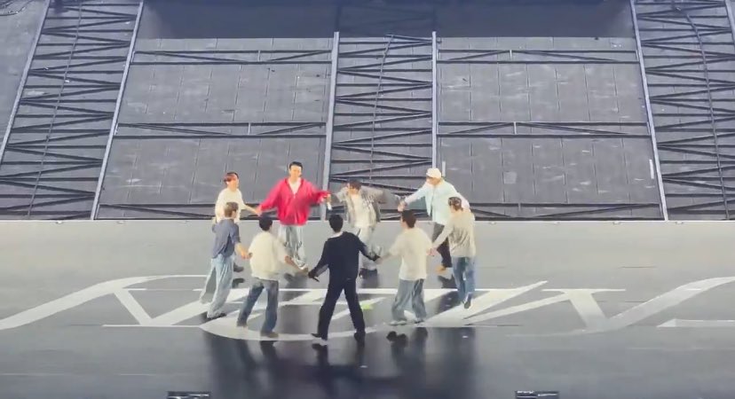 seventeen holding hands in a circle.. OUR PRECIOUS FAMILY 😭😭