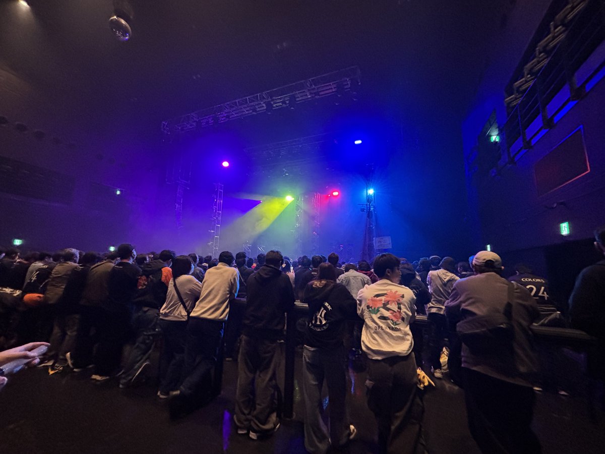 shin_shin325's tweet photo. お疲れ様でした
今日の導入、セトリ、アカペラ等なかなかえぐかったな。
本気で声出しすぎたせいで声死にました。
また明日M'sCafeに向けて頑張りましょ
前の子がめっちゃ泣いててなかなかやばかっだです
#AMEFURASSHI #ALH https://t.co/Cu2HuakyvD