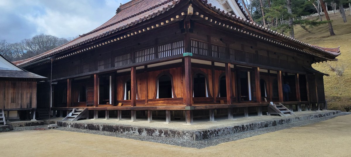 ななせ tweet media