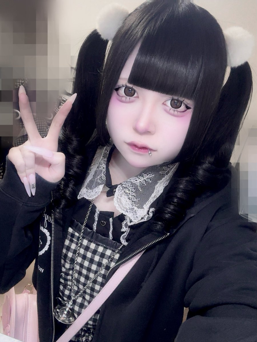 めある♥ tweet media