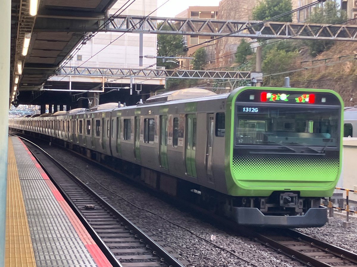 ←みんなが知ってる山手線 みんなが知らない山手線→