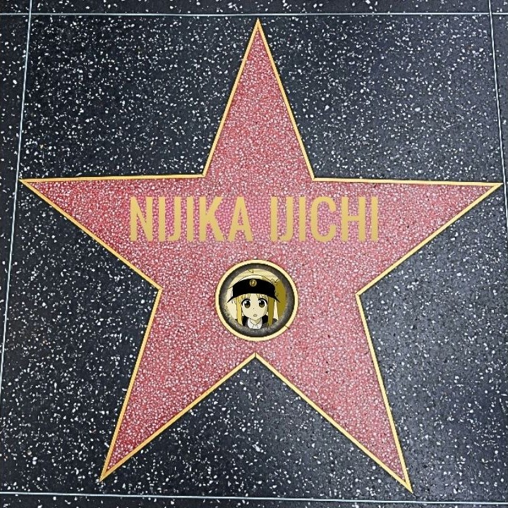 futariiiiii's tweet photo. Much deserved, welcome to the #bocchitwt Walk Of Fame... https://t.co/paGccykKDX