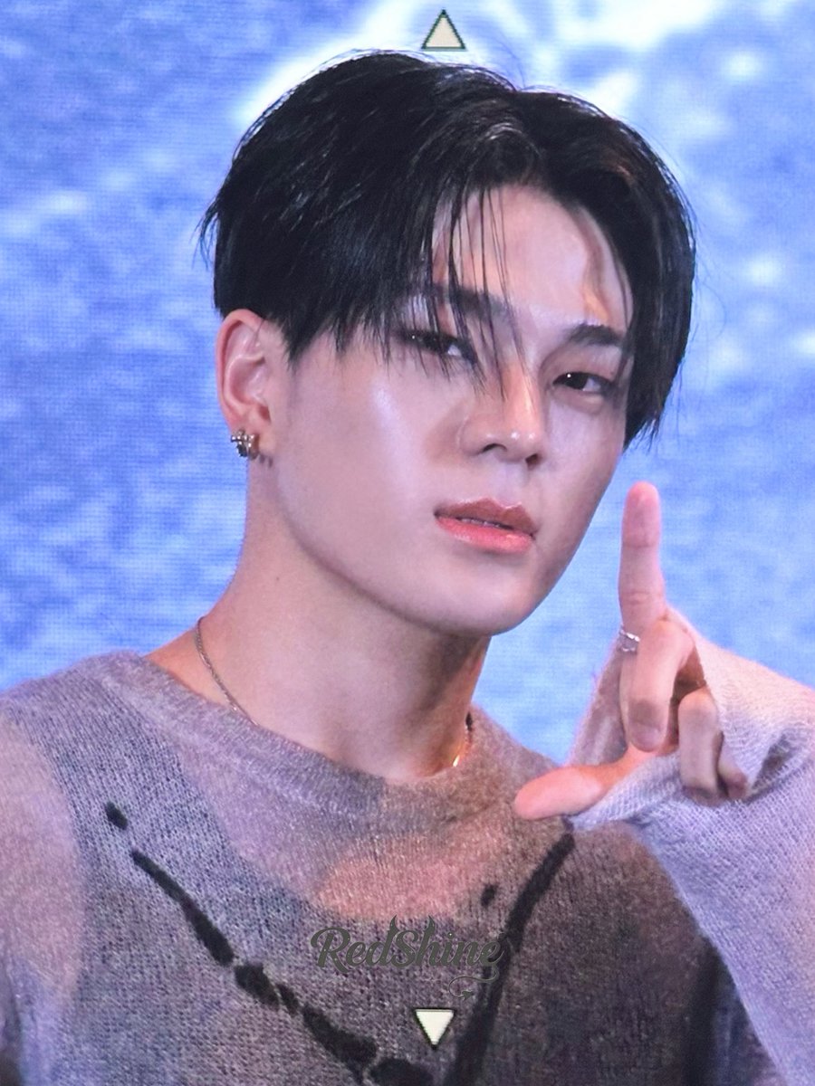 260301 yzy fansign in GZ LOVE #김준민 #KIMJUNMIN #휘브 #WHIB