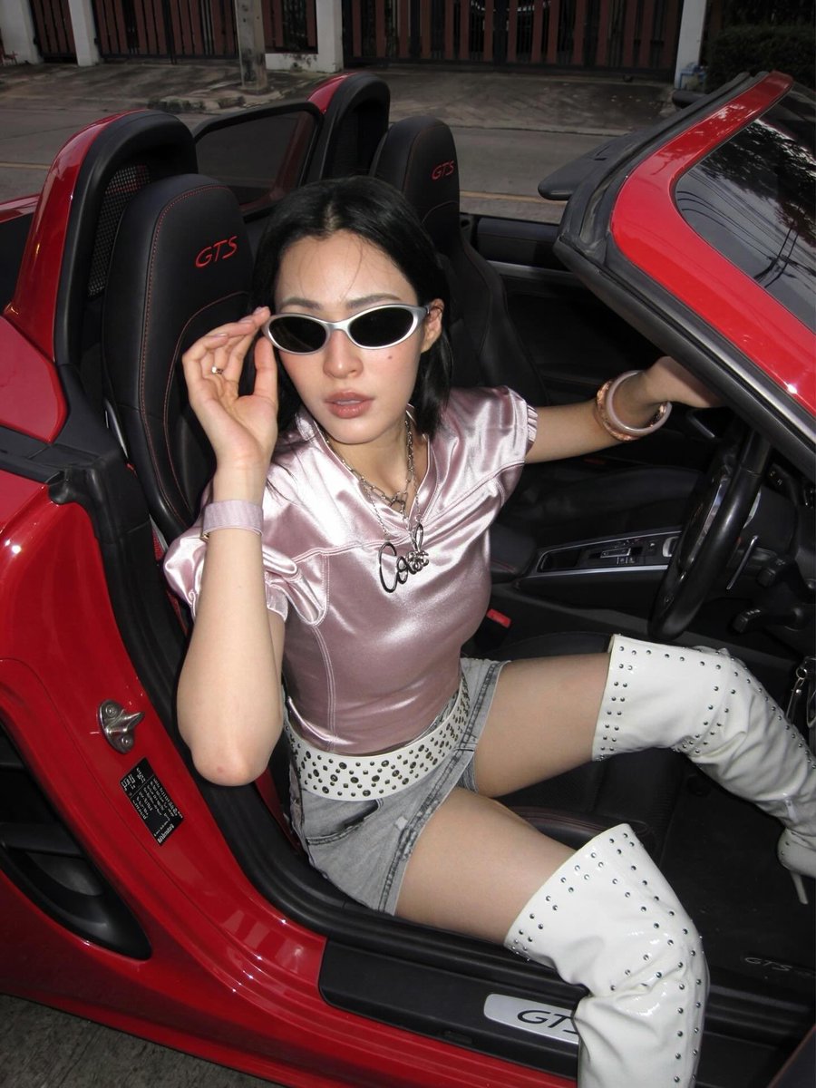 ling ใ
ก เธญเนเธงเธก. tweet media