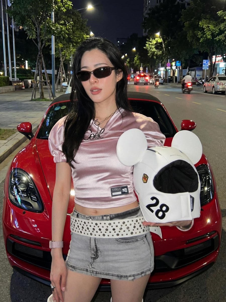 ling ใ
ก เธญเนเธงเธก. tweet media