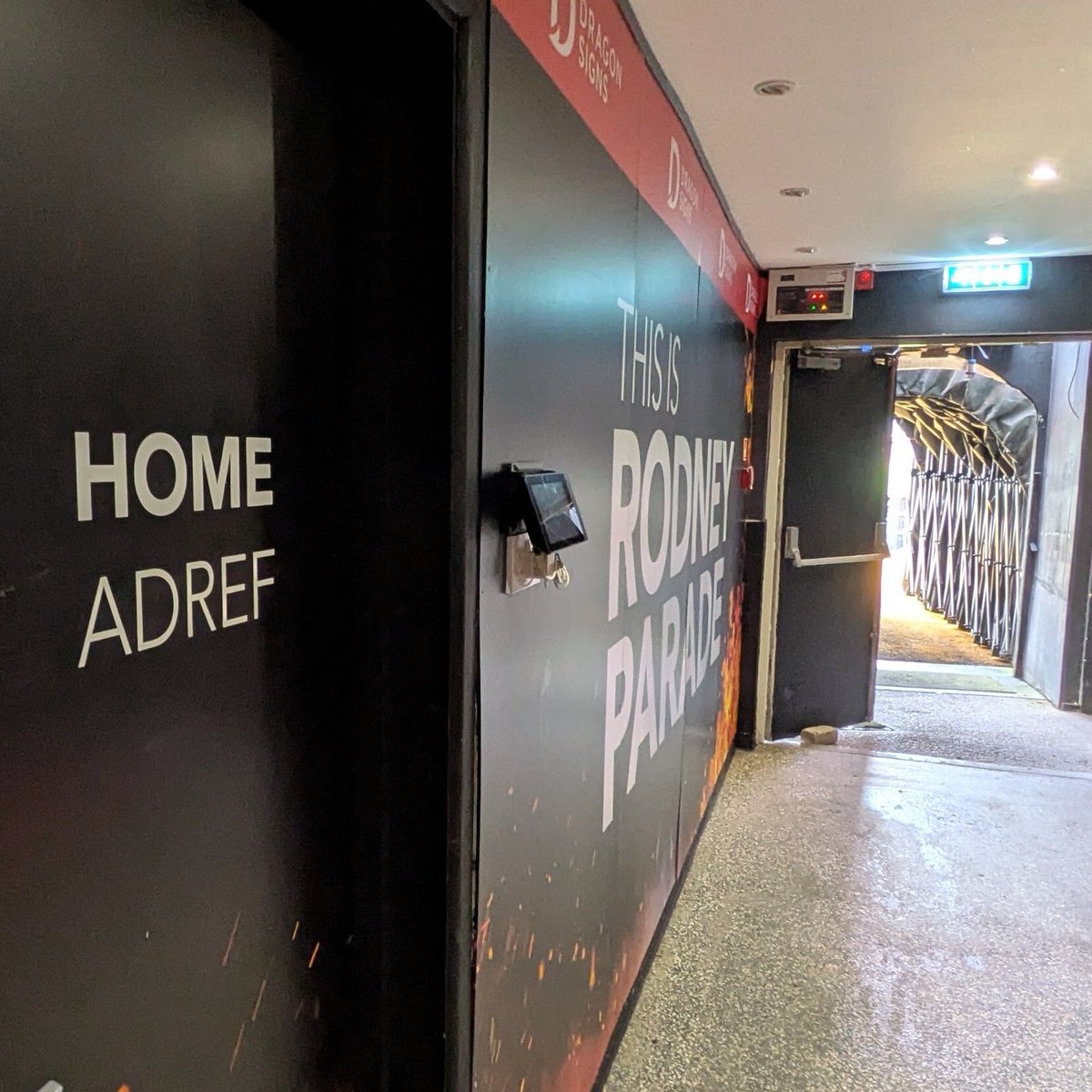 NewportRFC's tweet image. Rodney Parade 😍

🚀 T–2hrs...

#COTP #YmlaenCasnewydd