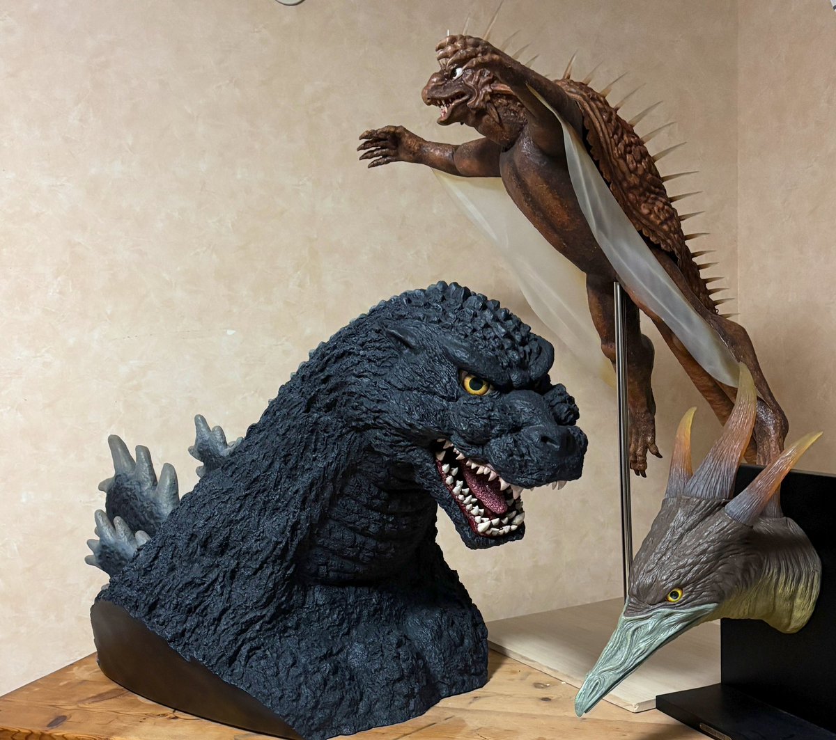 怪獣総進撃風に ゴジラがいる ラドンがいる バランがいる（言ってない