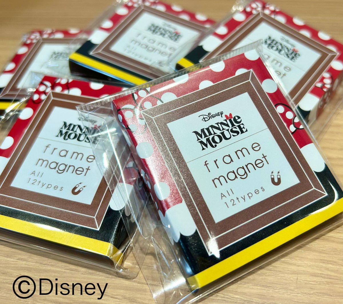 Disney ミニー・マウス マグネットフォトフレーム 🍀#ディズニーアベニュー🍀 🎀 3月2日は #ミニーマウスの日 🎀 明日3/2