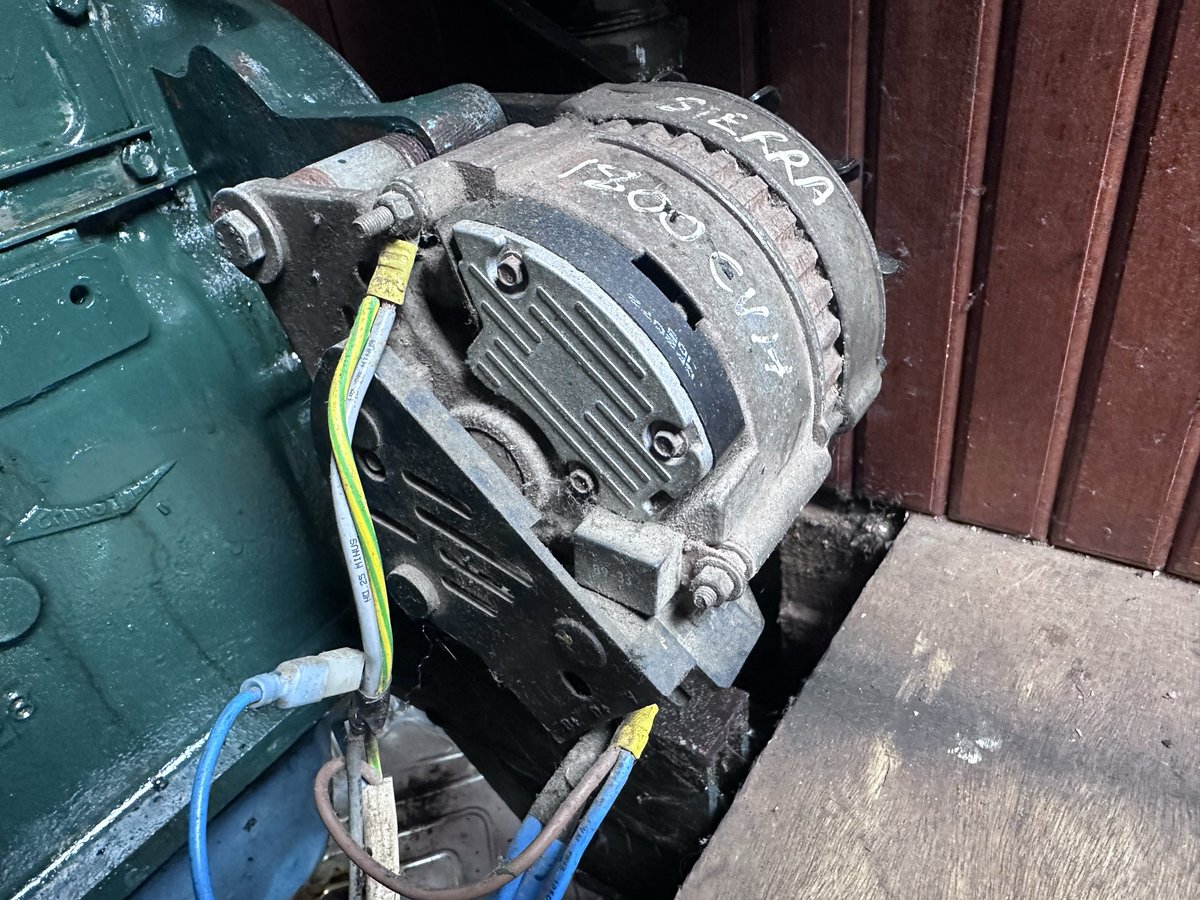 New battery. 
New cable. 
New clips. 
Old alternator. 

New problem. 
#boatlife