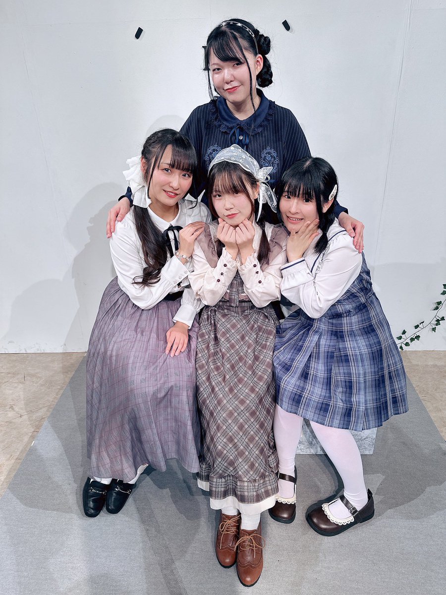 #あわフレ
#トロメラ

オフショ📸