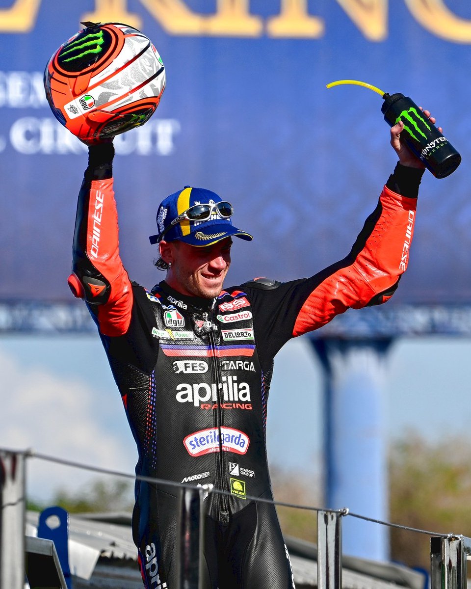 AGV Helmets tweet media