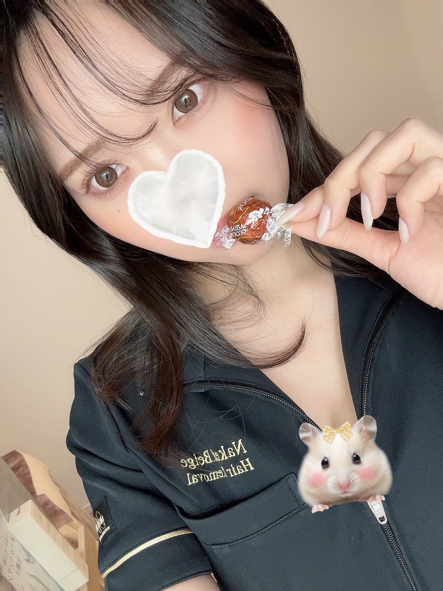 okamina_NB's tweet photo. バレンタインの日に撮った写真、投稿しそびれてました😌

2月は、1年分くらいチョコ食べたかも🍫🤎
チョコには本当に目がない…

気づけばもう3月ですね🌸
2月もありがとうございました♡

3月もたくさんお会いできますように
ご予約ご指名、お待ちしております♪

#メンズ脱毛 #vio脱毛 #メンズ美容 https://t.co/8ZHgLtl5V8