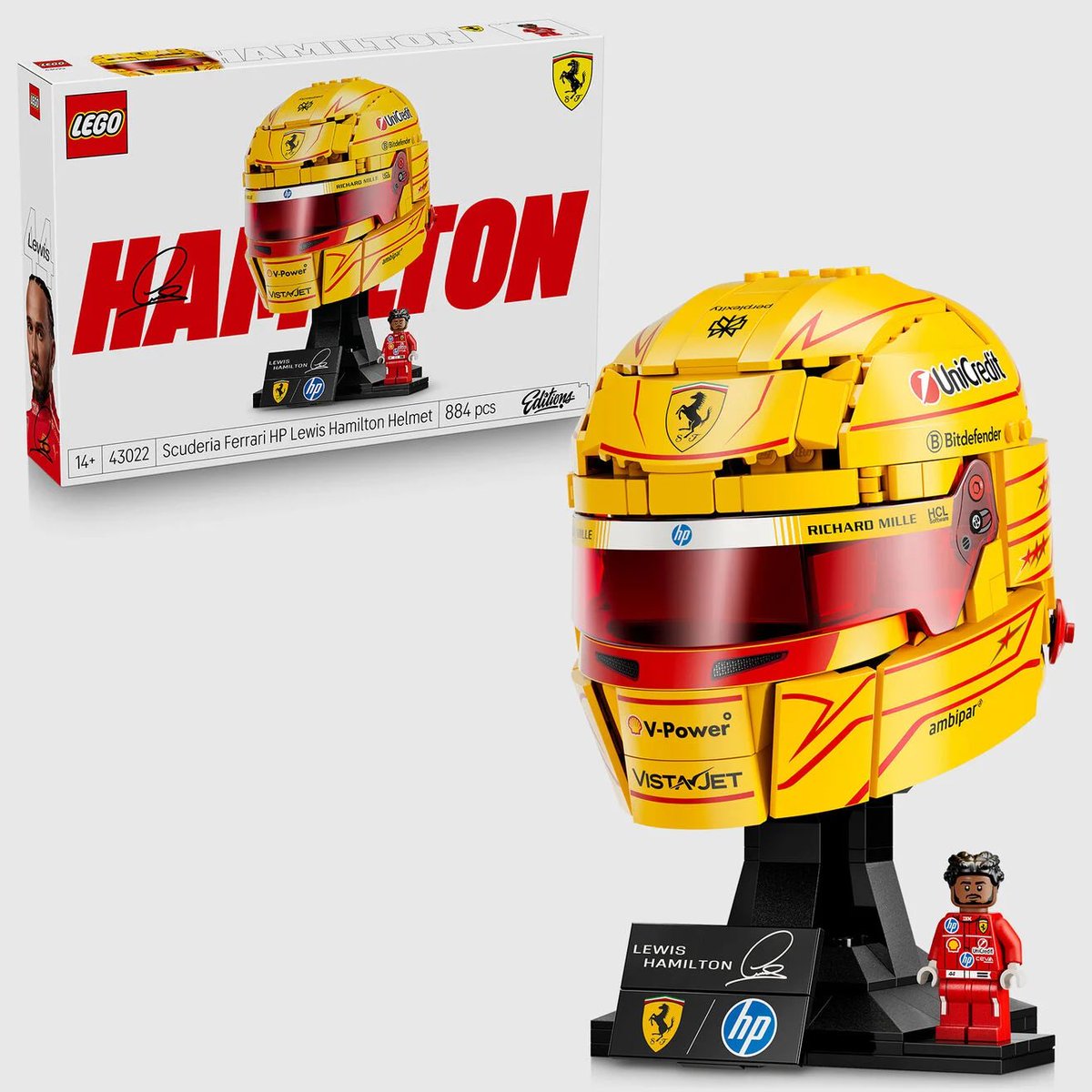 New Lewis Hamilton Helmet Lego set it will be available on may 😍