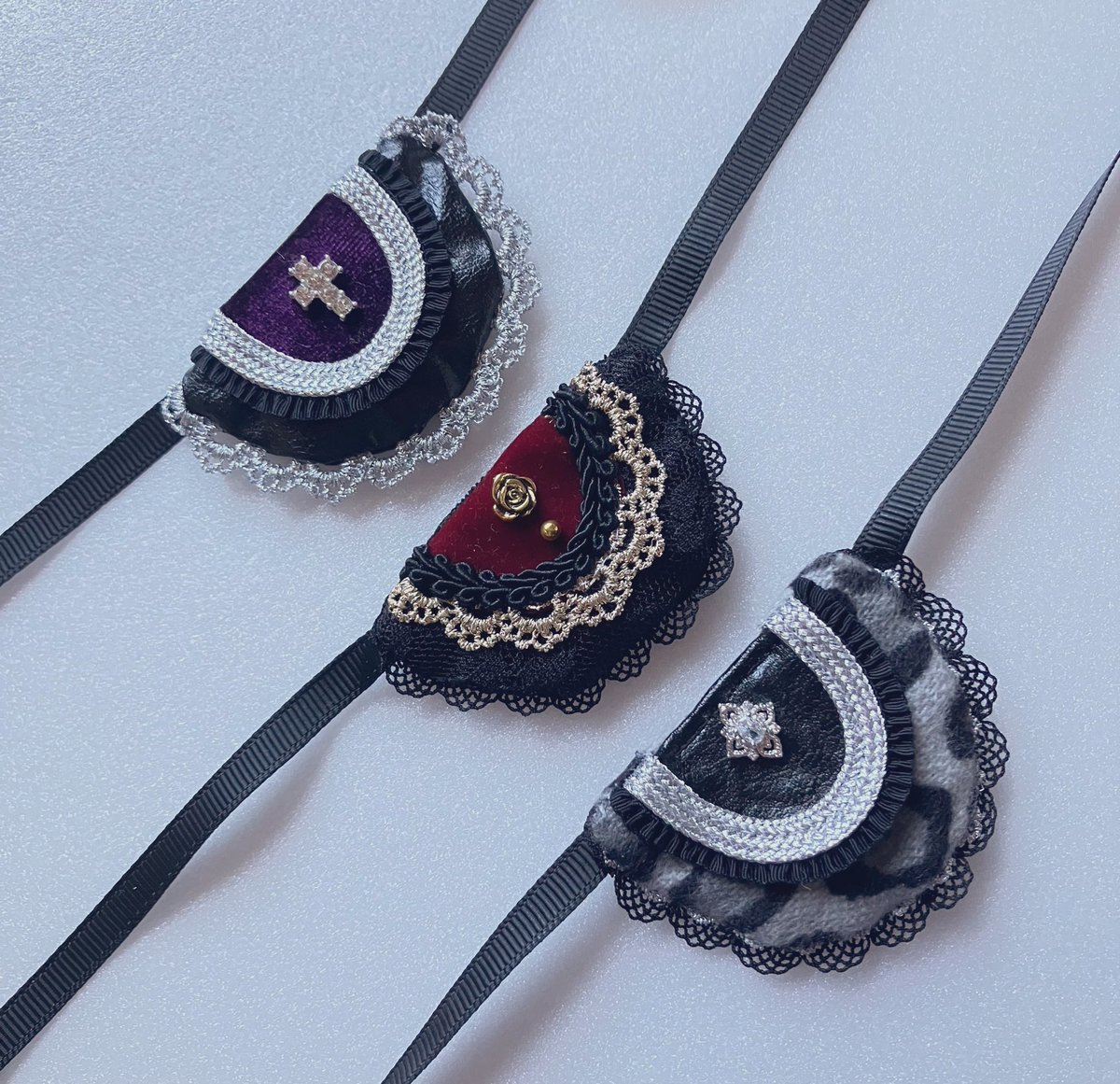 スペースでたので！3/20のブリデいます！
これもパーツ仮置きだからデザイン変わるかもだけど11センチぬいちゃん用のスタイ作ってます✂︎