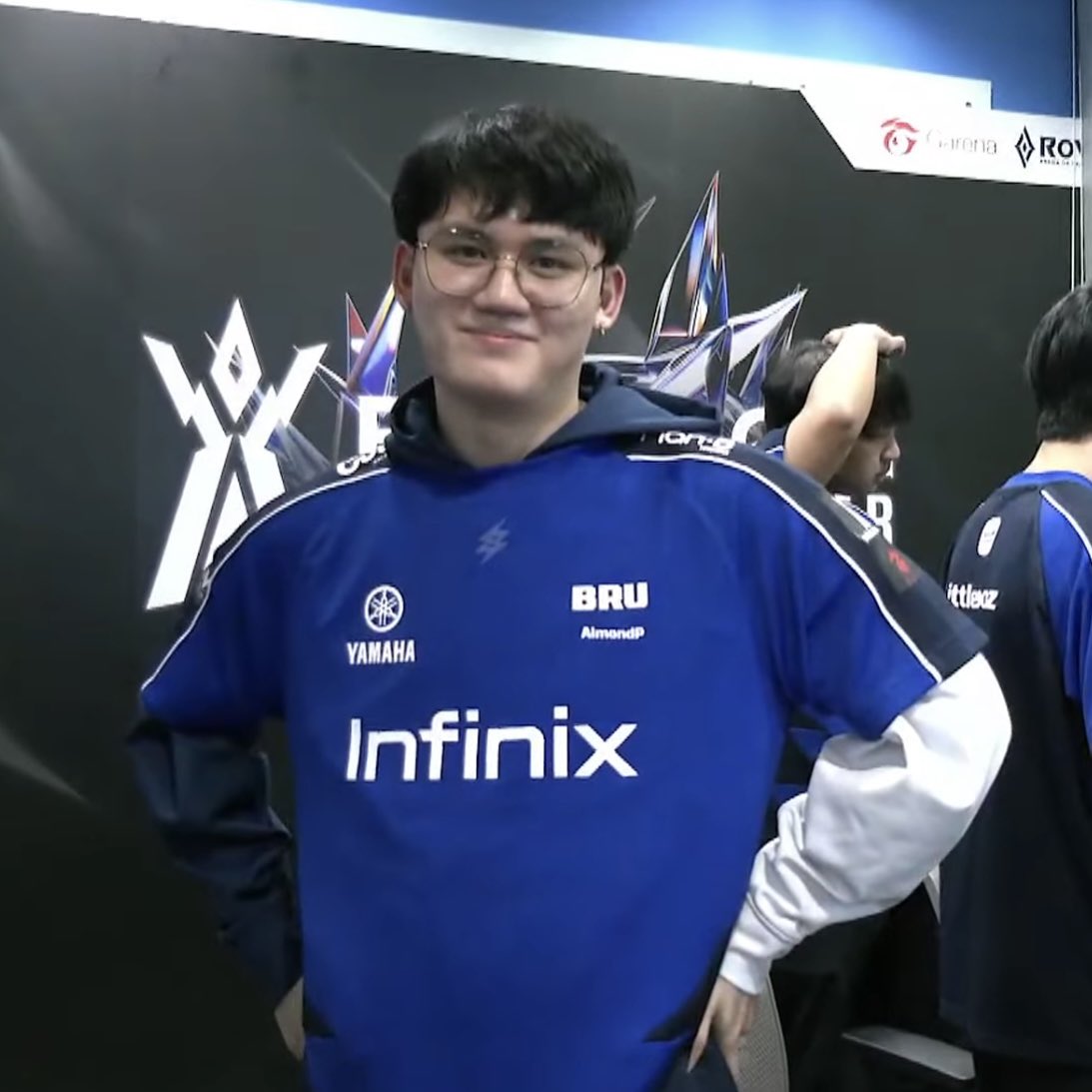 ท้าวเอววีน น้องลูกหมูทำวินทาจิพี่แตกได้ไง พี่ไม่โอ