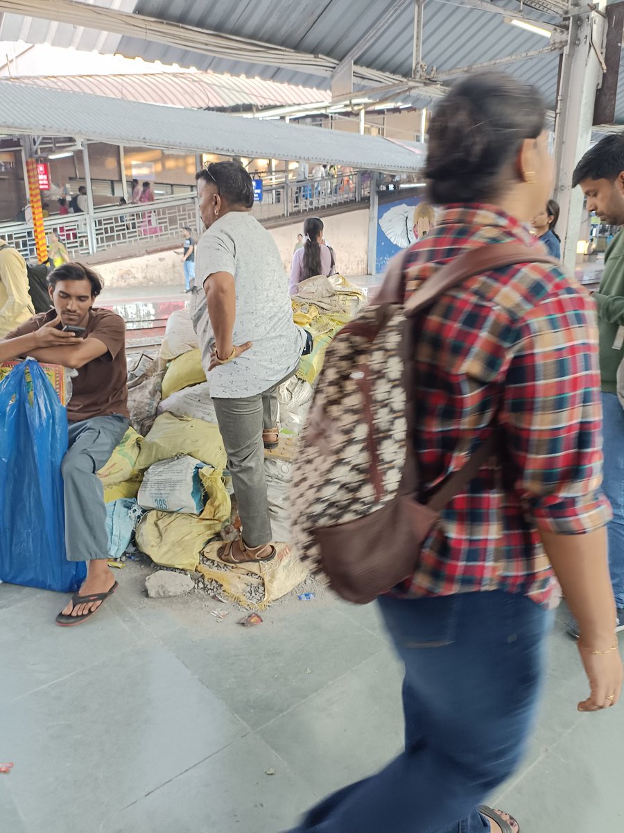 Alert Citizen tweet media