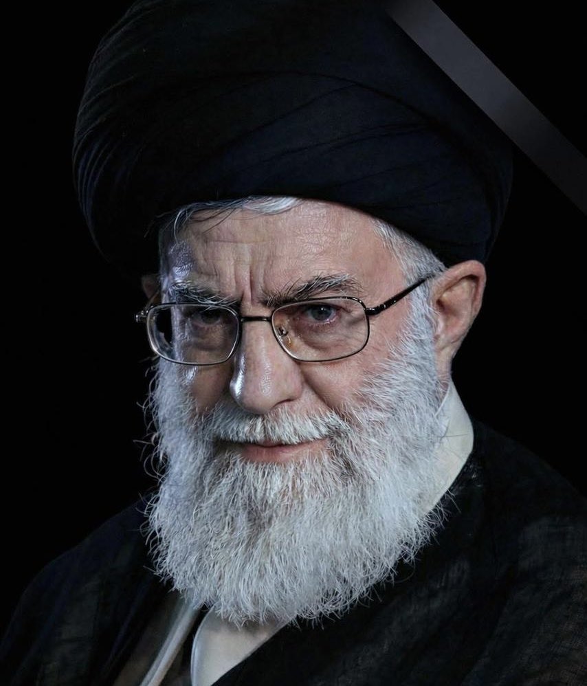4afxpm's tweet photo. فزتَ وربّ الكعبة 

هنيئاً لكَ الشهادة 

على يد أشقى الأشقياء

﴿ إِنَّا لِلّهِ وَإِنَّا إِلَيْهِ رَاجِعُونَ ﴾

نعاهدك أمام الله تعالى أن نبقى على درب الحق الذي سرت عليه،
درب الولاية والجهاد والصبر والثبات.

#لن_نركع
#مع_إيران_حتى_النصر https://t.co/7s9TuZcHgq