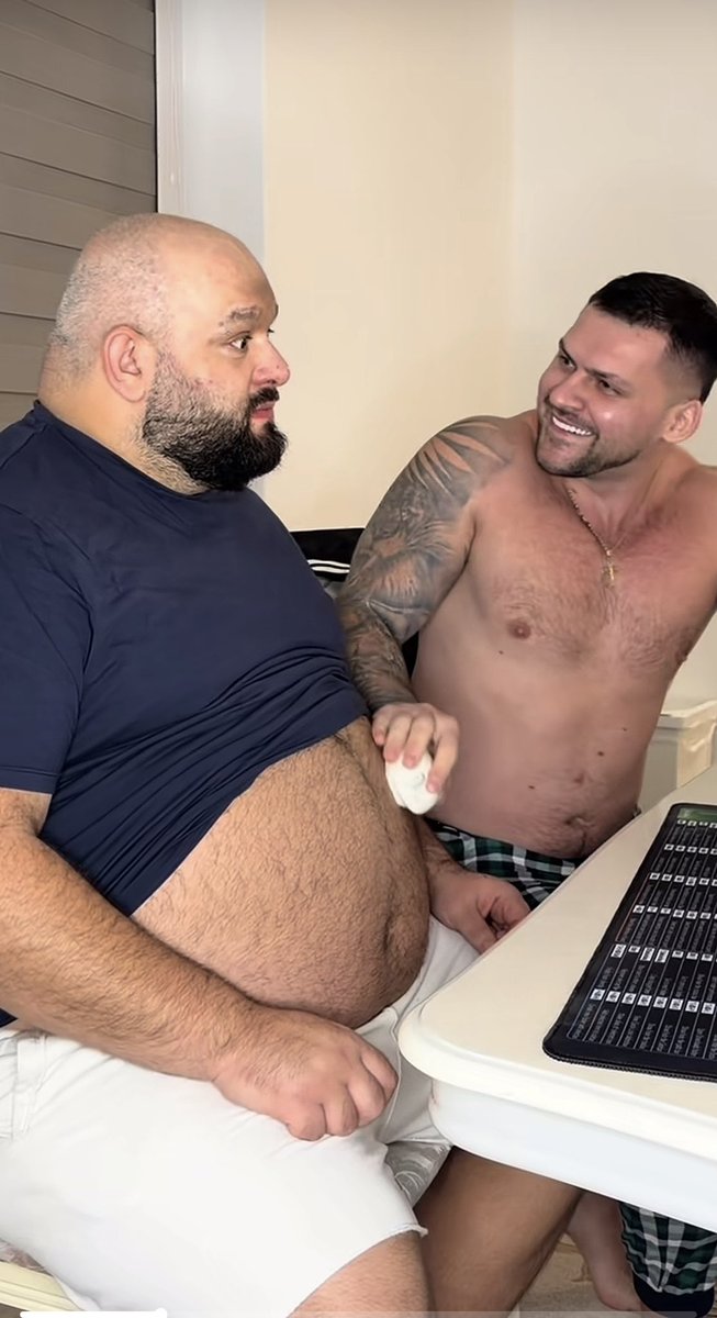 GAY LOVE รุ่นใหญ่ tweet media